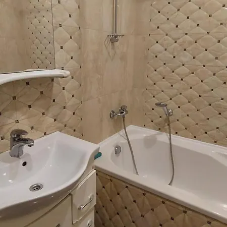 Apartment On Dudayeva 17 Lwów Zewnętrze zdjęcie