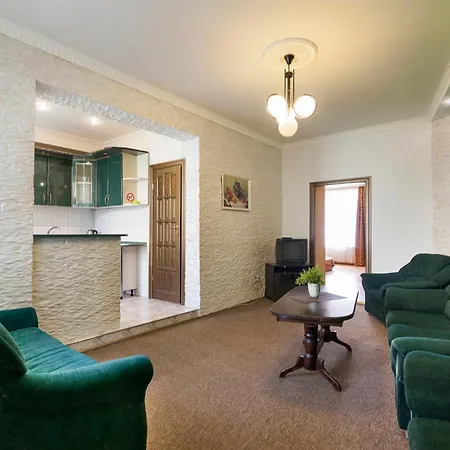 Apartment On Dudayeva 17 Lwów Zewnętrze zdjęcie