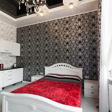 Apartment On Dudayeva 17 Lwów Zewnętrze zdjęcie