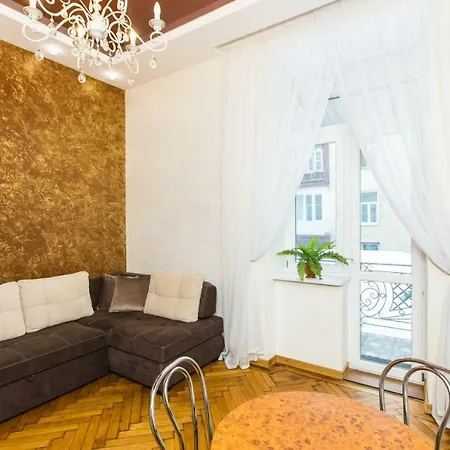 Apartment On Dudayeva 17 Lwów Zewnętrze zdjęcie