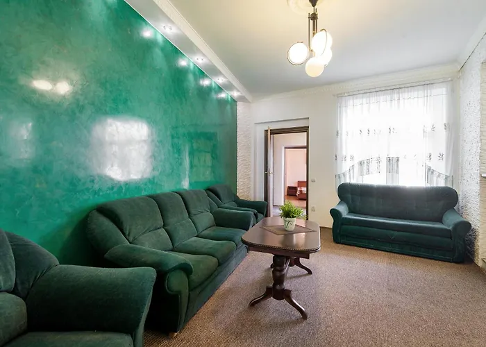 Apartment On Dudayeva 17