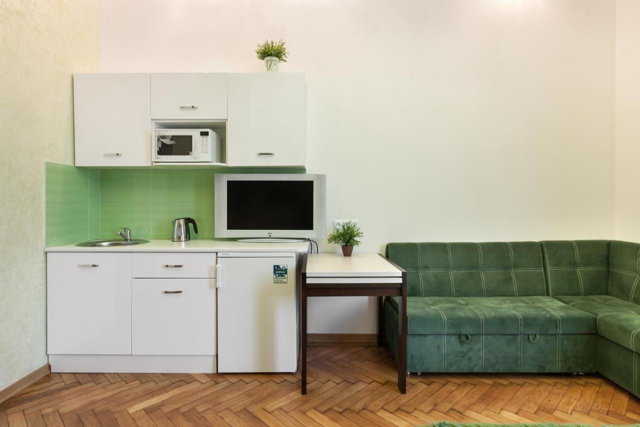 On Dudayeva 17 Apartament *