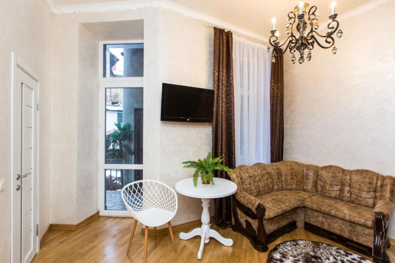 Apartment On Dudayeva 17