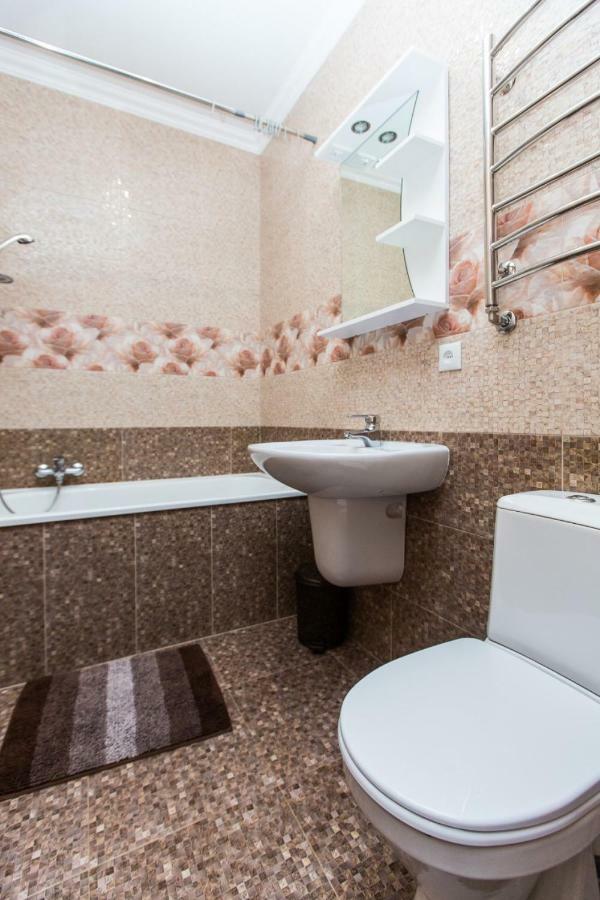 On Dudayeva 17 Apartment Lviv